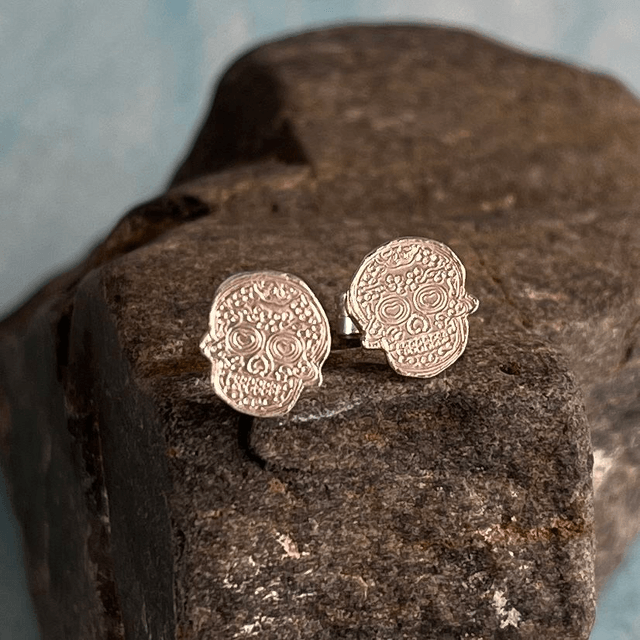 Sterling Silver Skull Earrings.
