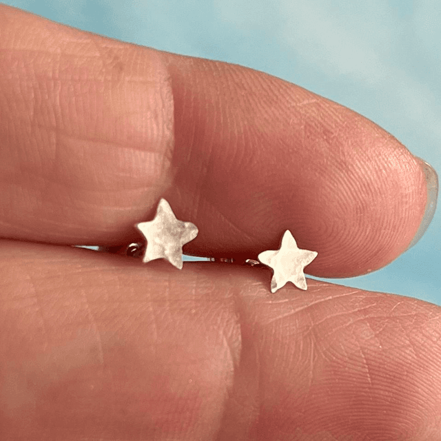 Tiny Silver Star Earring Studs.